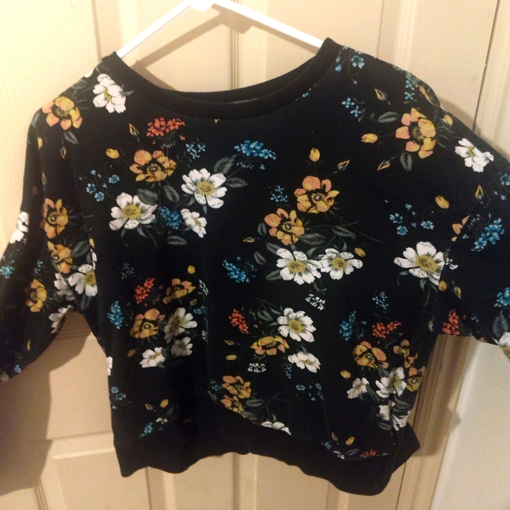sweater/sweatshirt